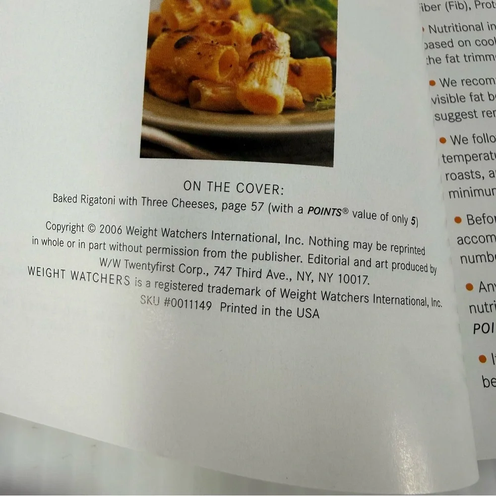 Weight Watchers Five & Under Recipe Cookbook 50 Meals for 5 Points 2006 - Picture 3 of 5